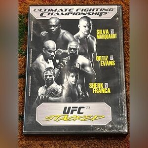 UFC Stacked Board Game - Ultimate fighting championship